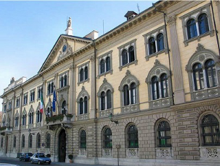 La Prefettura rinnova il protocollo per l’accoglienza dei lavoratori stagionali nel Cuneese